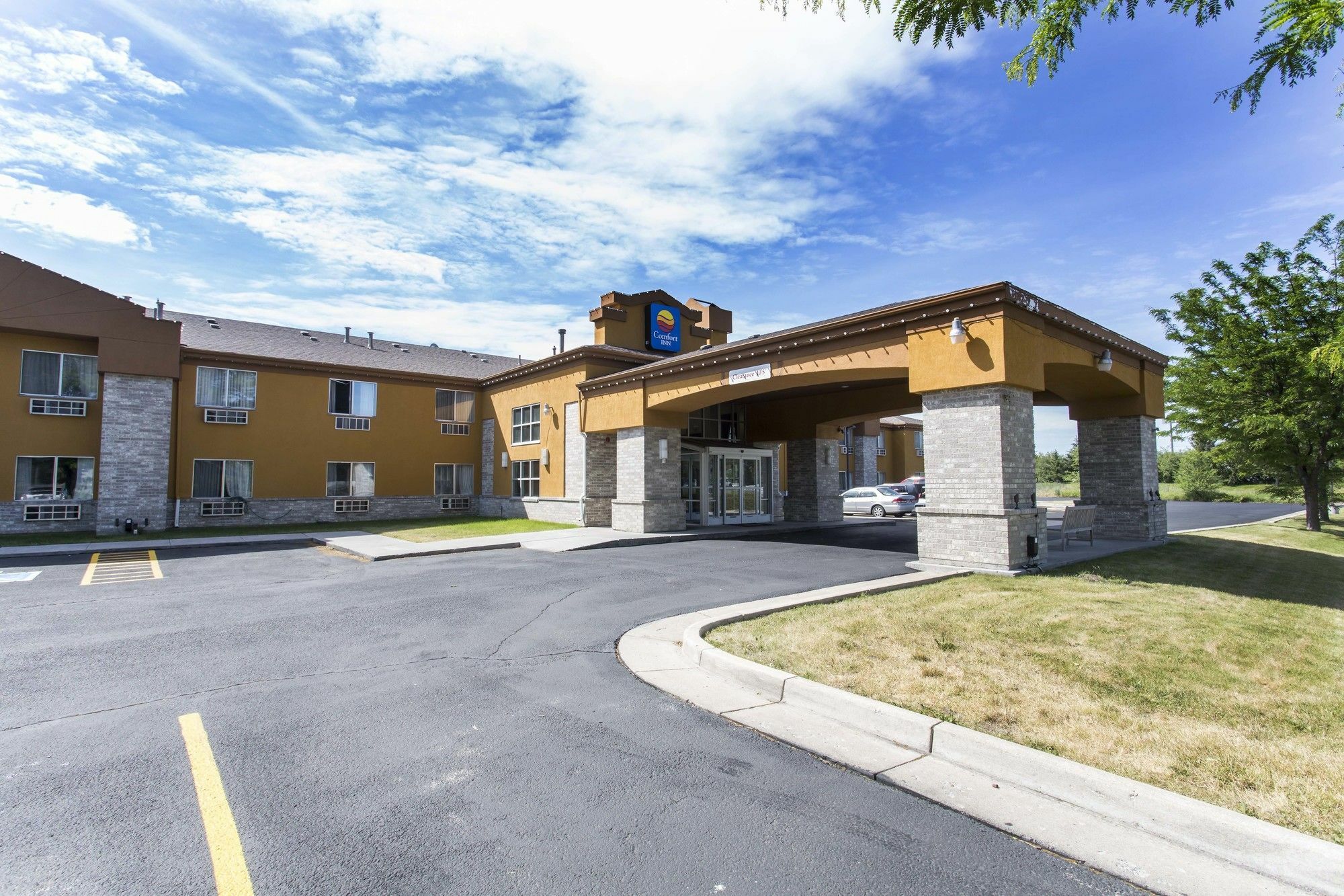 Quality Inn Logan Near University Eksteriør bilde